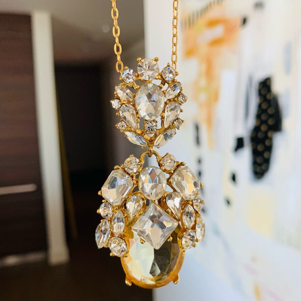 Ann Taylor Crystal Drop Pendant Necklace